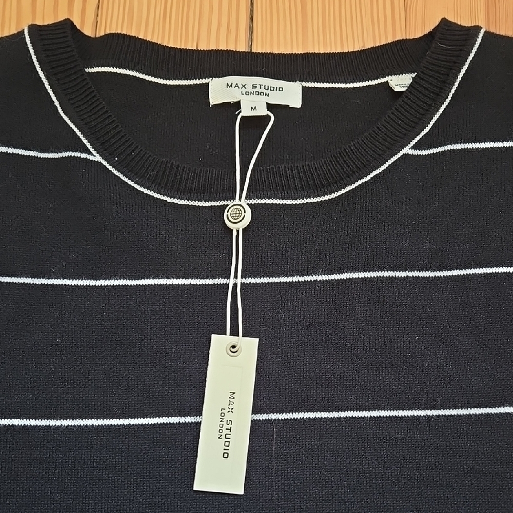 Max Studio Black White Striped Boxy Knit Sweater NWT Size M - Picture 3 of 5